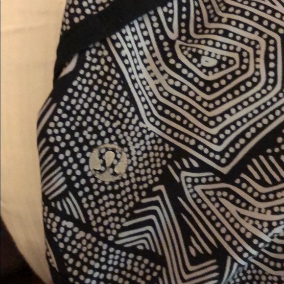 LULULEMON BUNDLE - Picture 5 of 7